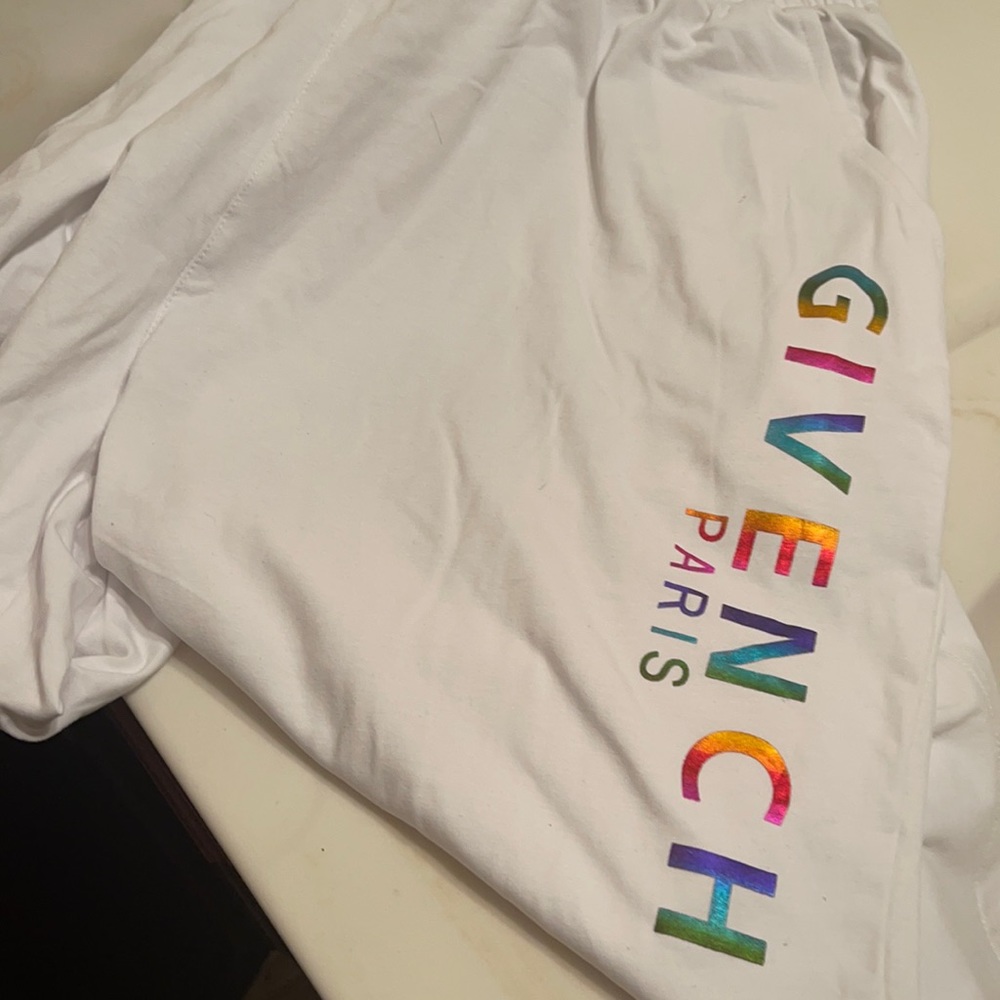 Givenchy Lounge shorts, runs small so can fit 32 or 34 waiste